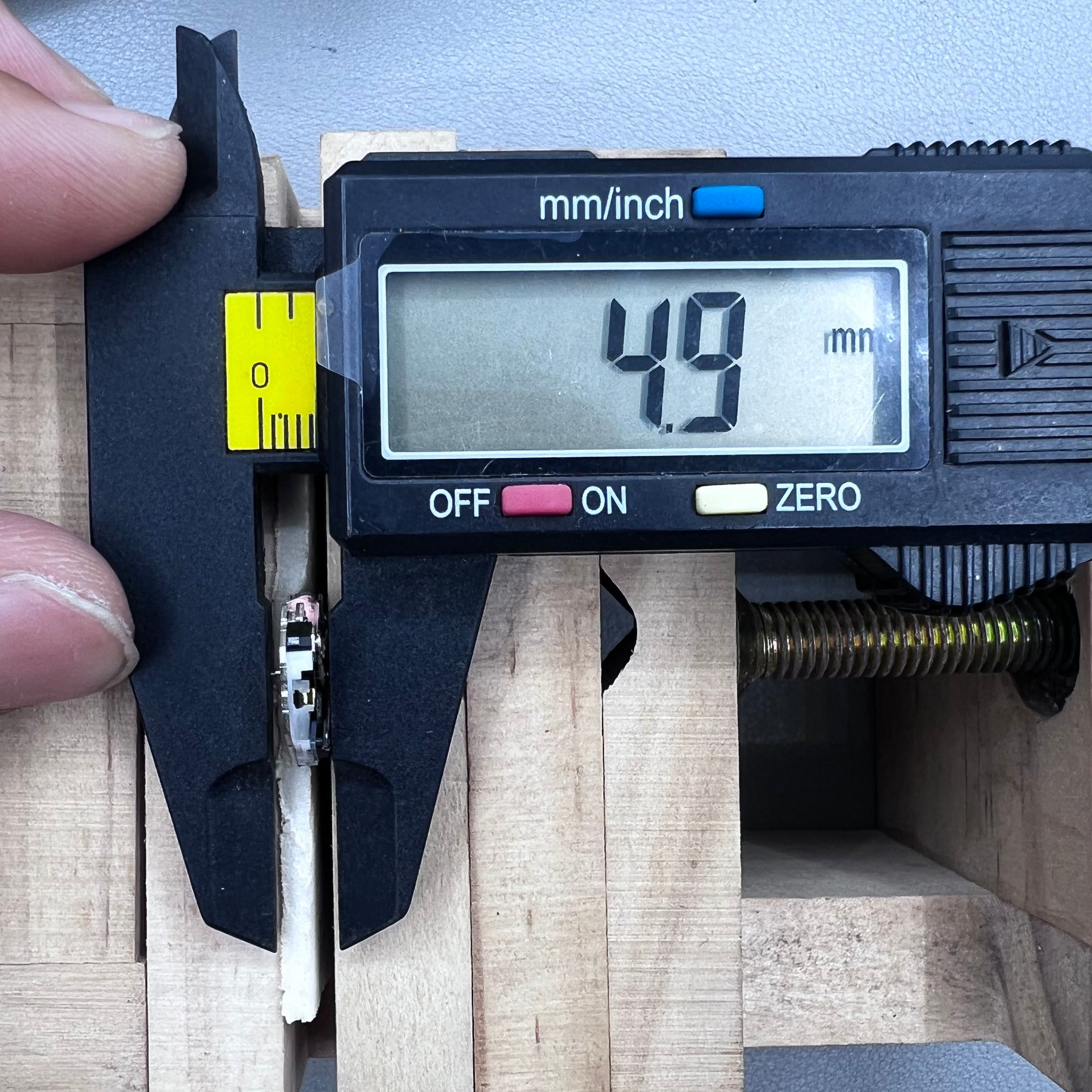 Japan Miyota 2034 Quartz Movement