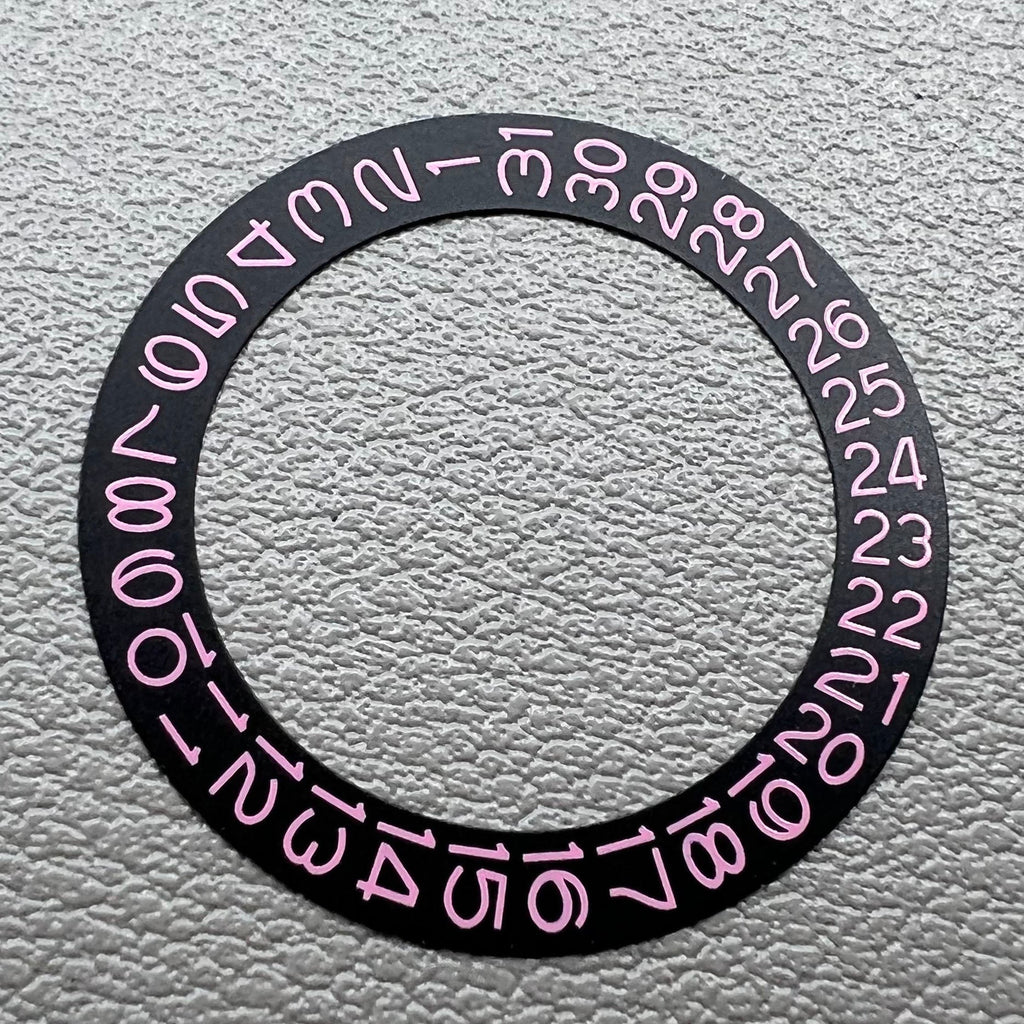 Black Background Light Pink Character Date Disk Date Wheel Overlay for NH35 NH36