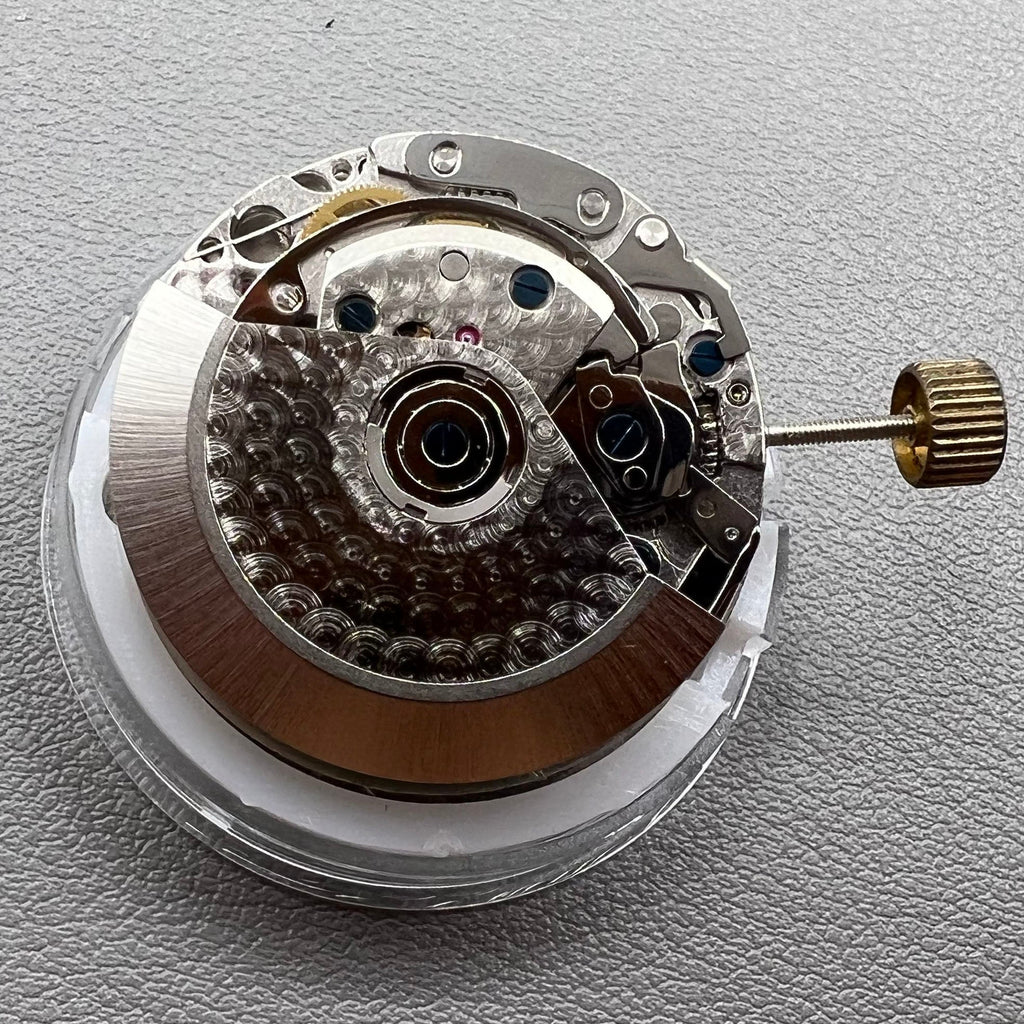 China 7750 Automatic Chronograph Movement Date Day Small Second @9 ETA 7750