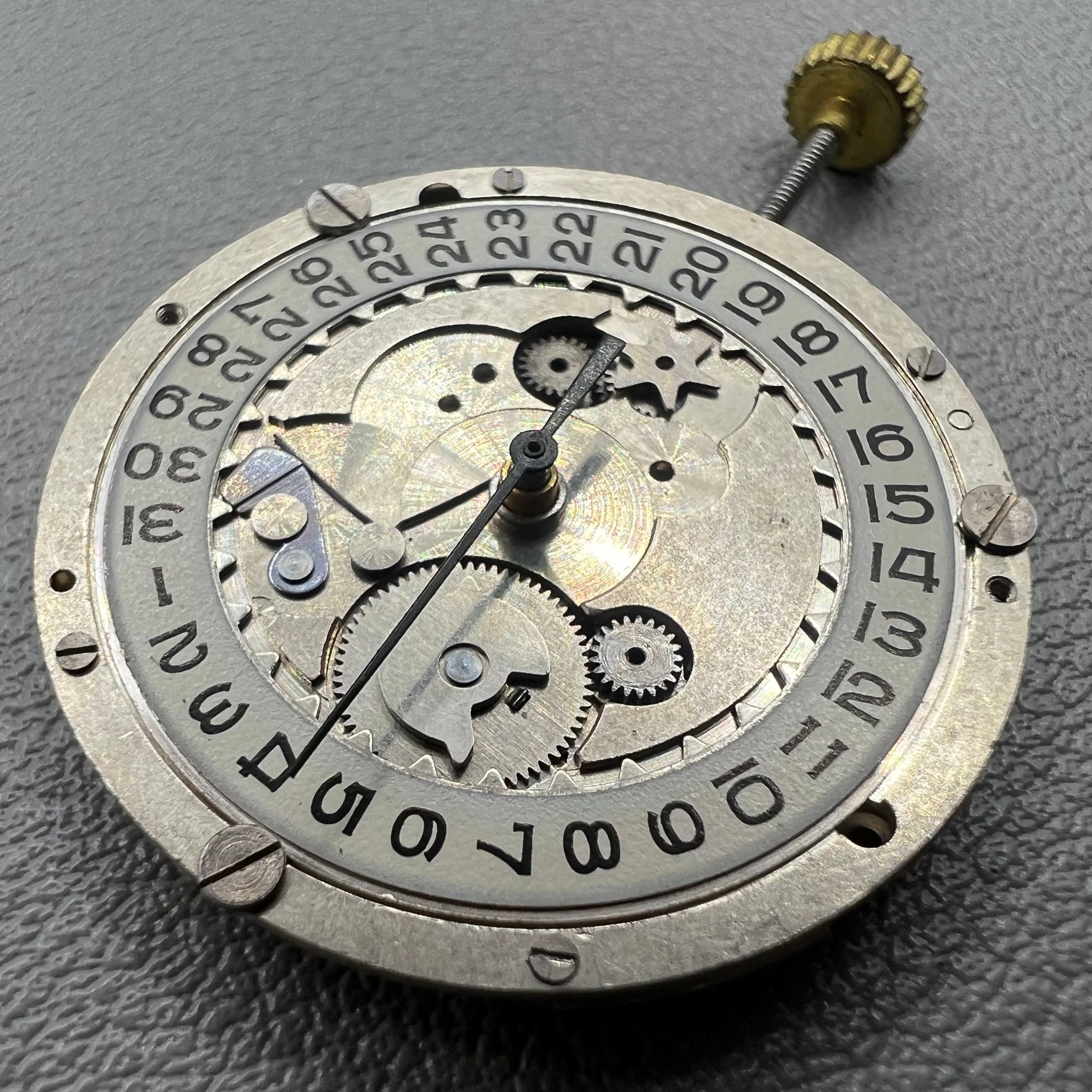 Working New Swiss P-2460 Quartz Watch Movement 3 Hands