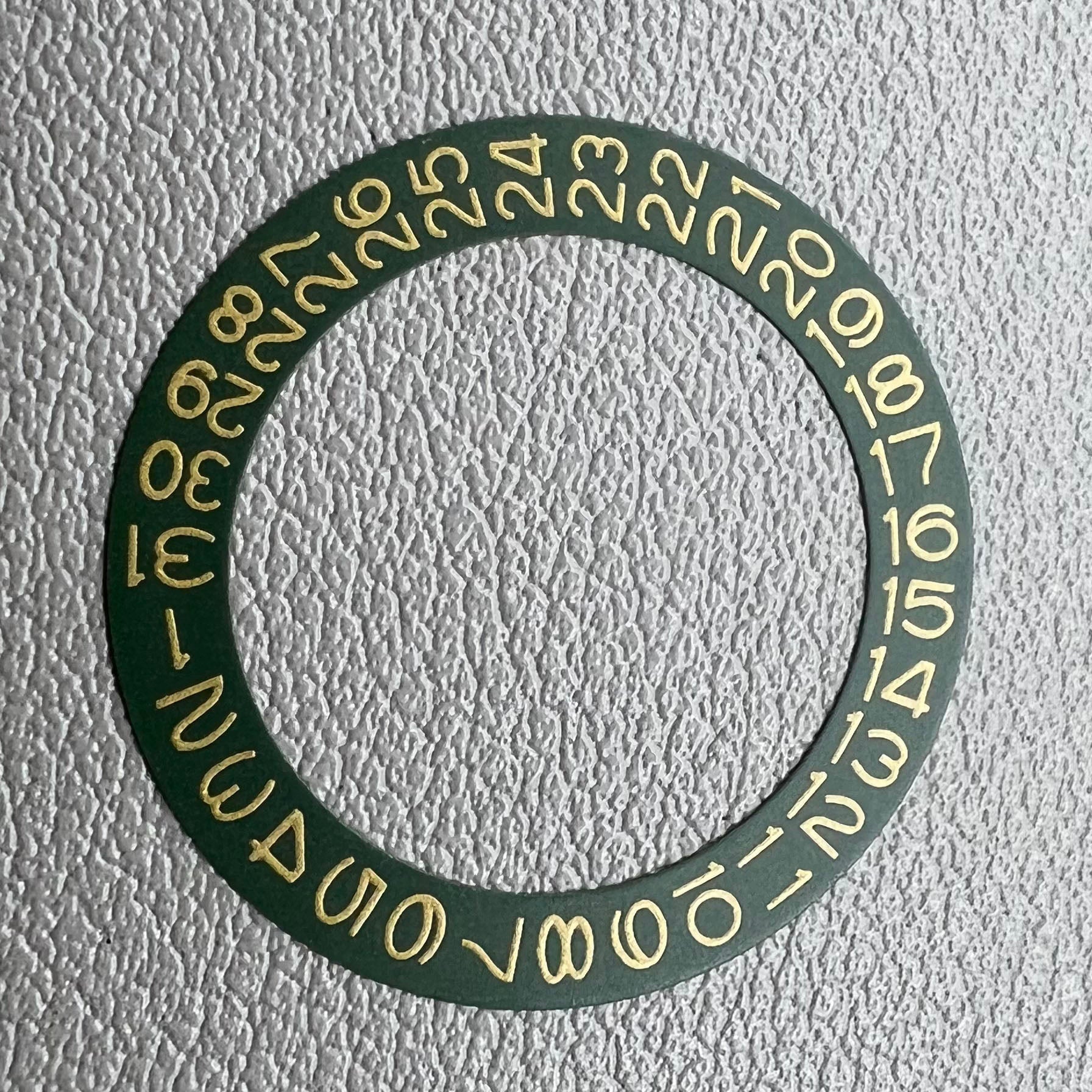 Green Background Dark Hunter Flaxen Yellow Font Date Wheel for Miyota NH35 NH36