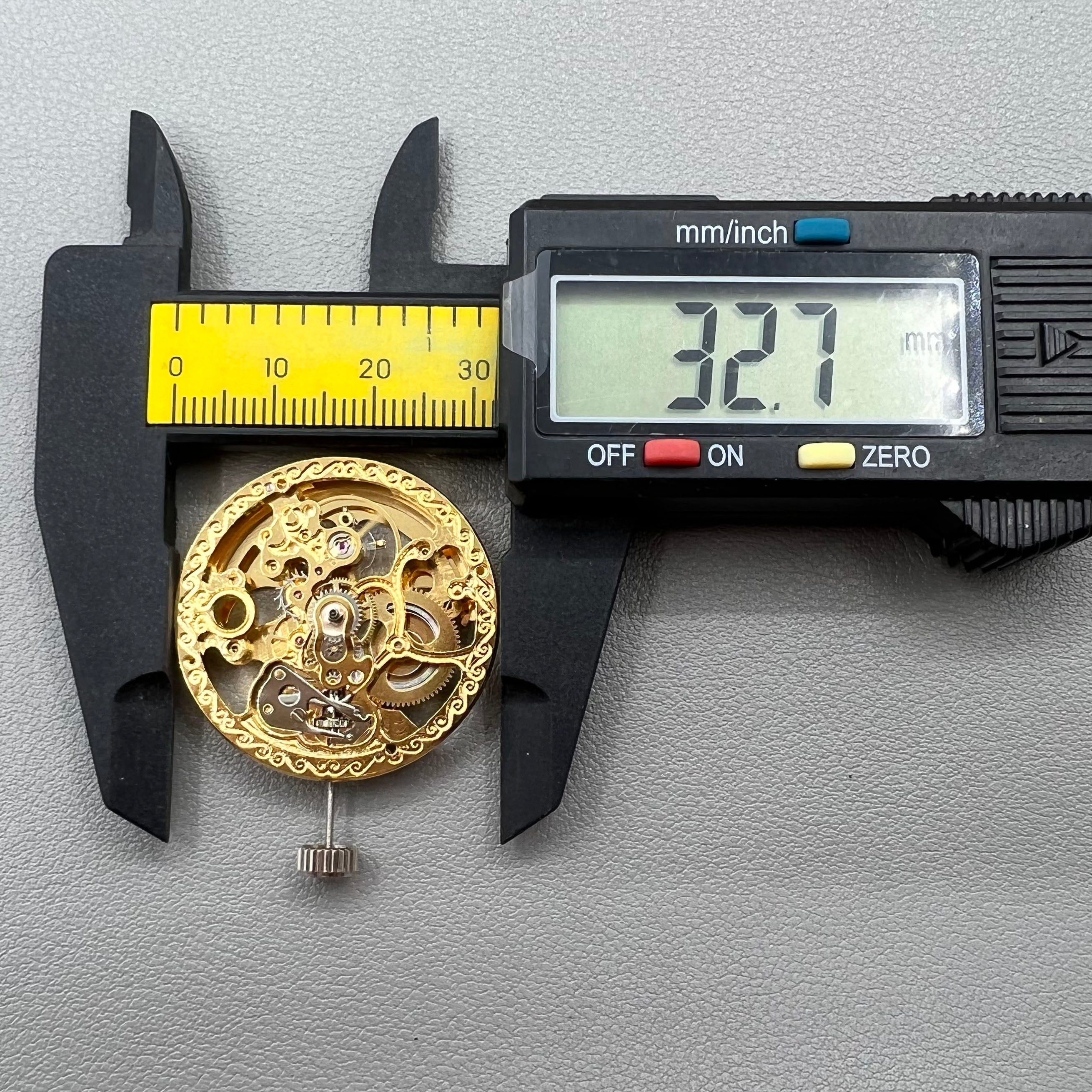 32.8mm 7120 Golden Hollow Extra Large Automatic Mechanical Movement