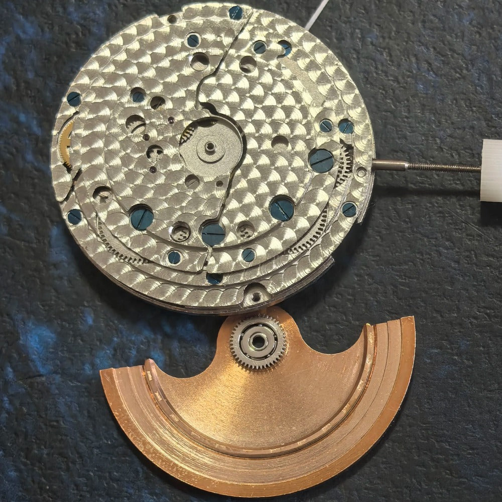 China Made Silver Shanghai S-05A Automatic Mechanical Movement Rose Golden Rotor