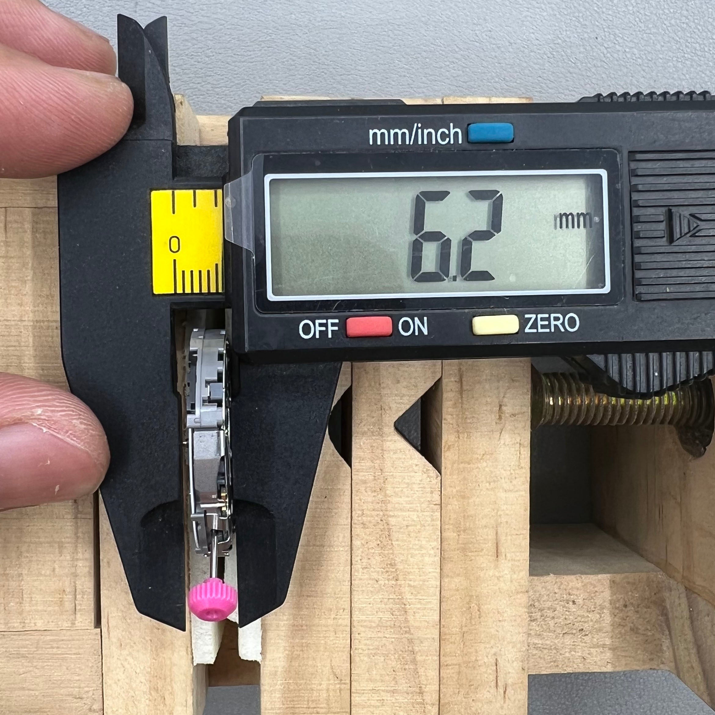 Japan Miyota JS25 Quartz Movement Small Second At 3/6/9