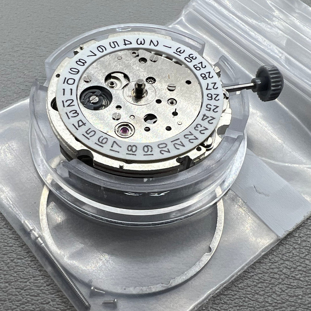 Japan Miyota 8218 Automatic Mechanical Movement Date@9 2 Hands