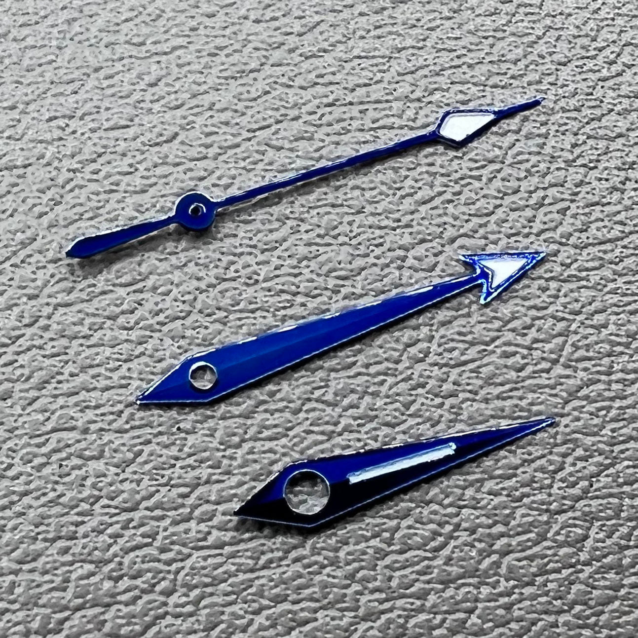 18.5X15.1X10.9mm Modified Blue Lume Watch Hands Set for ETA2836 2824 2892A2