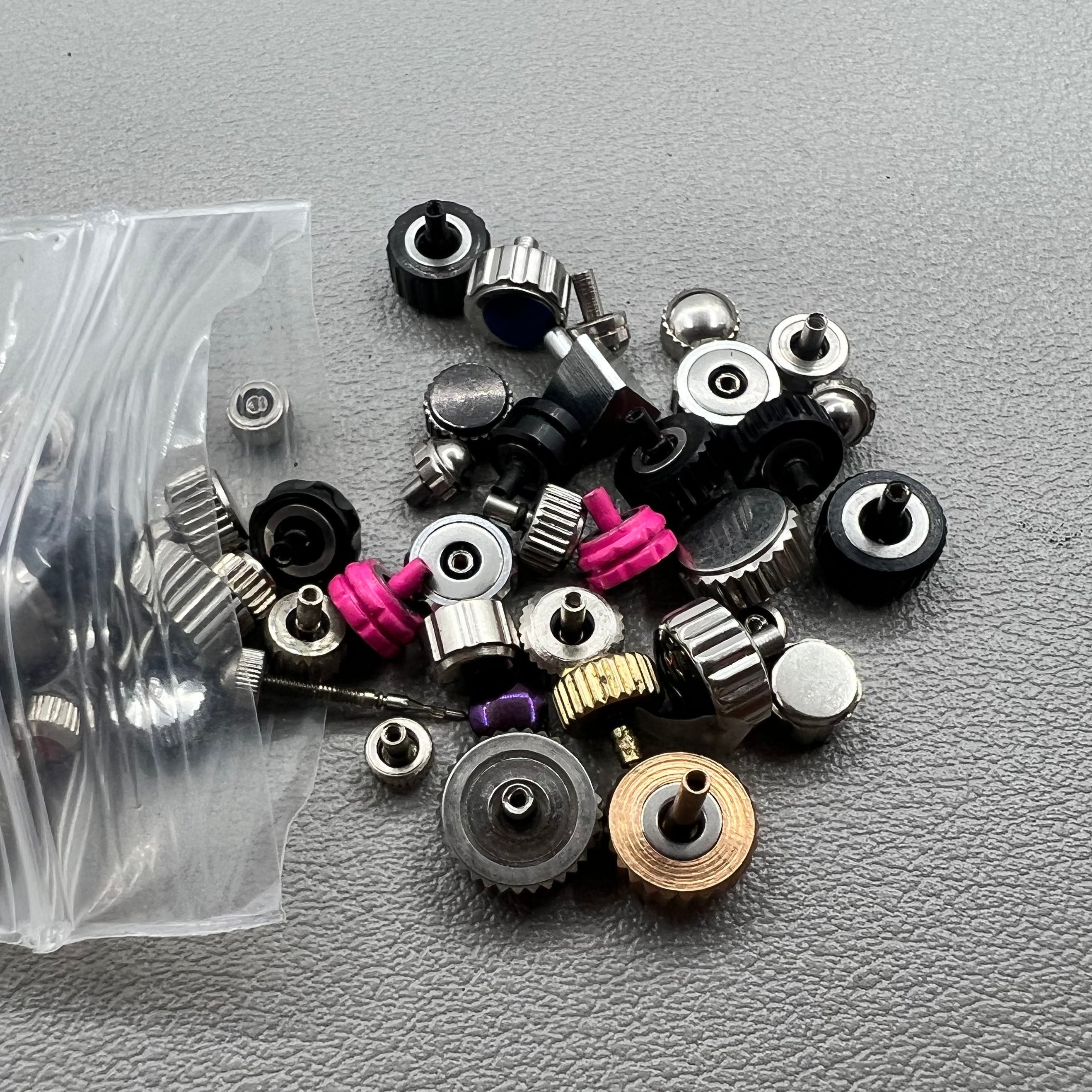 Assortment 100 PIECES/Pack Watch Crowns Multiple Sizes Mixed Packaging