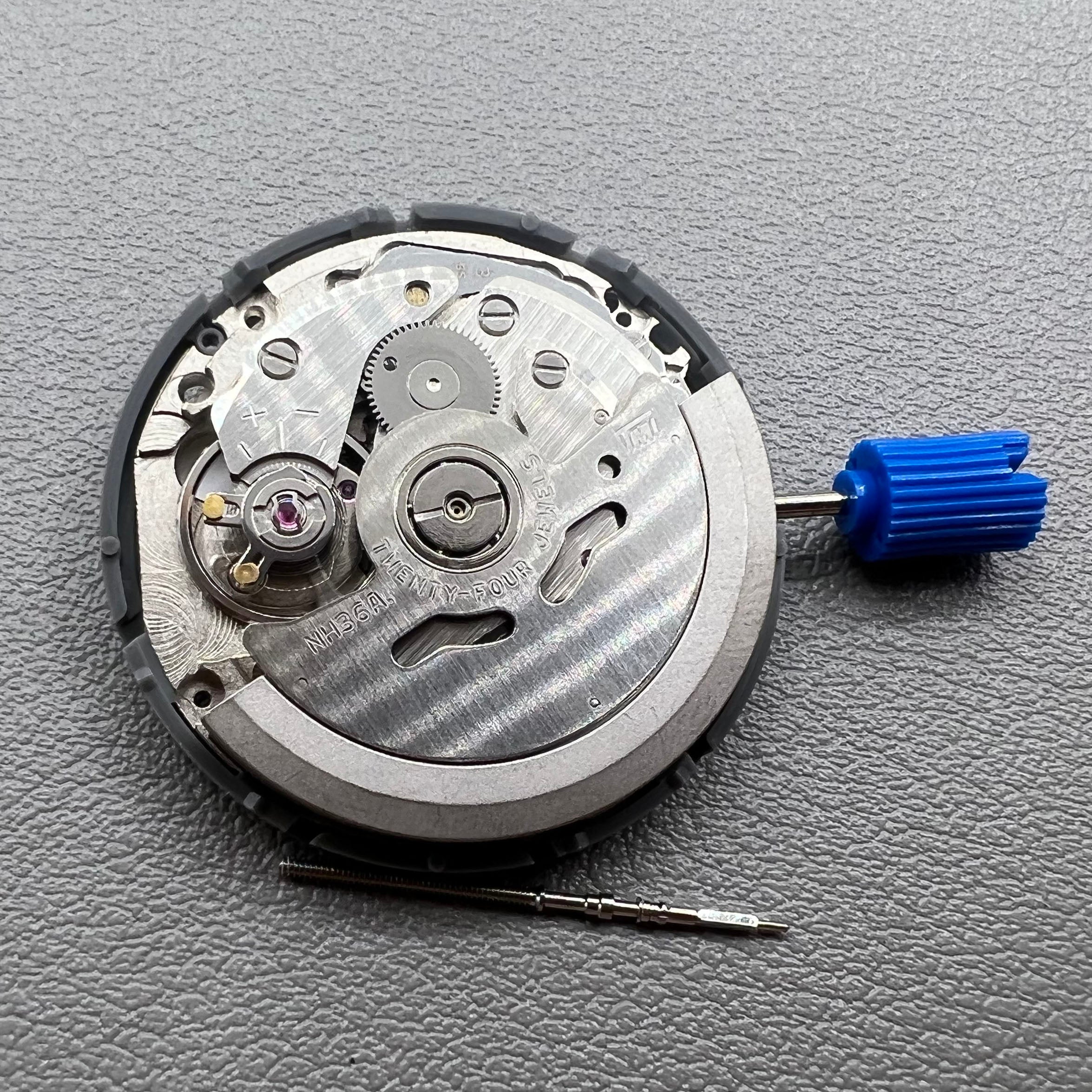 Japan NH36 Automatic Mechanical Movement Japanese Date Dial Crown@3.8