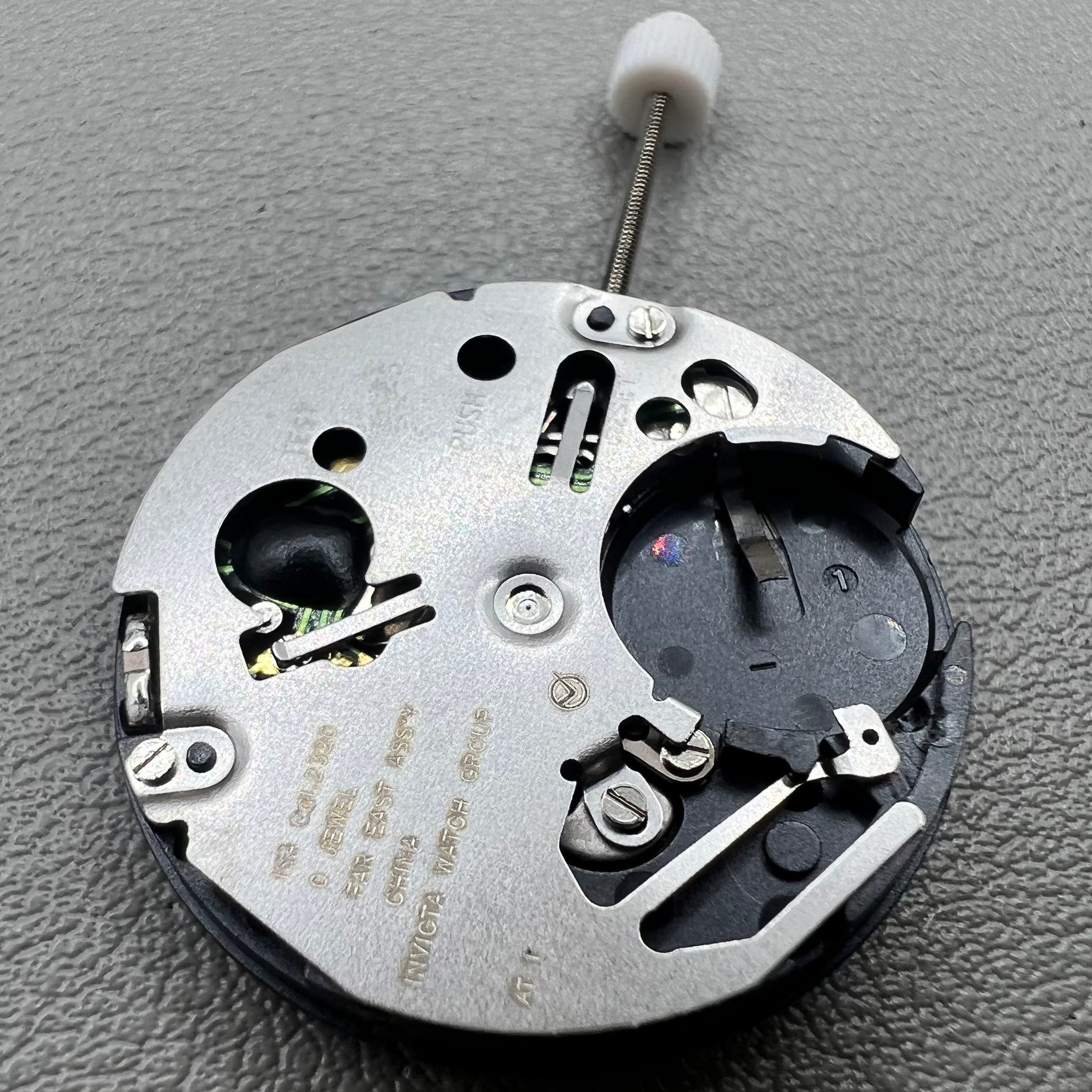 Swiss ISA 2320 White Dial Quartz Movement Date@3