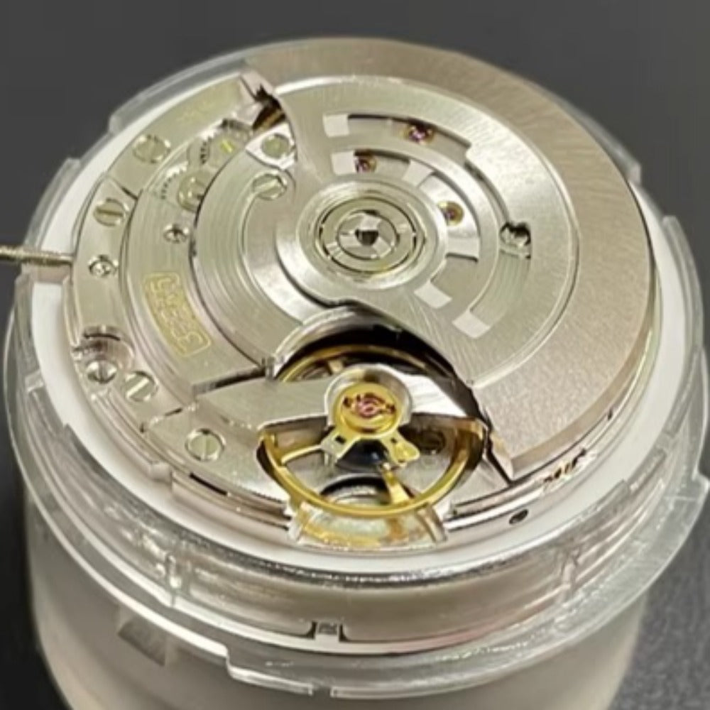 China Made Shanghai VR3285 GMT Mechanical Movement 4 Hands Greenwich Movement