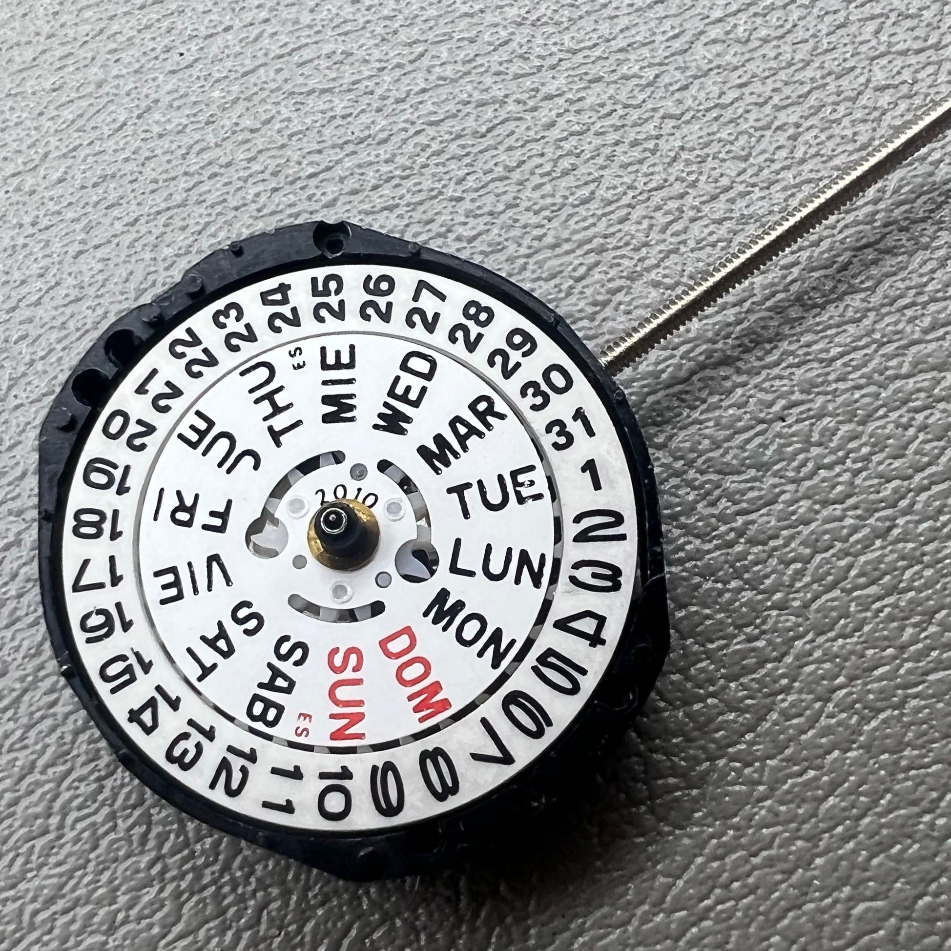 Japan PC23A Quartz Movement 3 Hands Double Calendar
