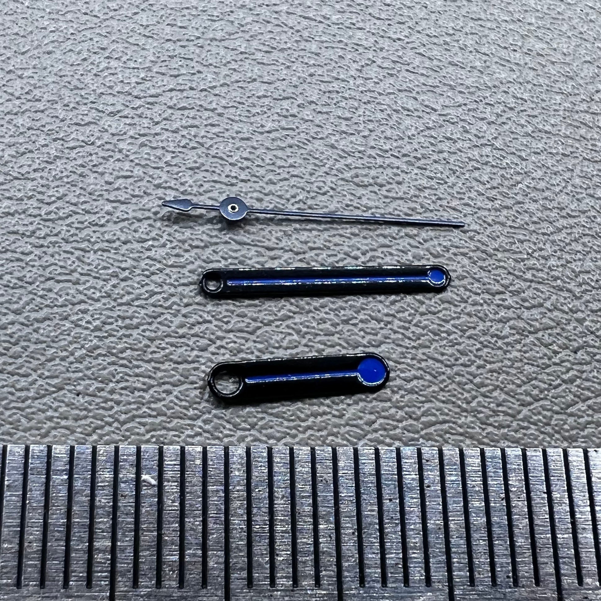 2 Sets Round Tip Black Trim Blue Painted Watch Hands for Ronda 515 Movement