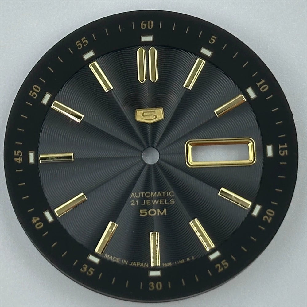 Black 35.5mm Golden Nail Vintage Modified Green Luminous Dial for NH35 NH36