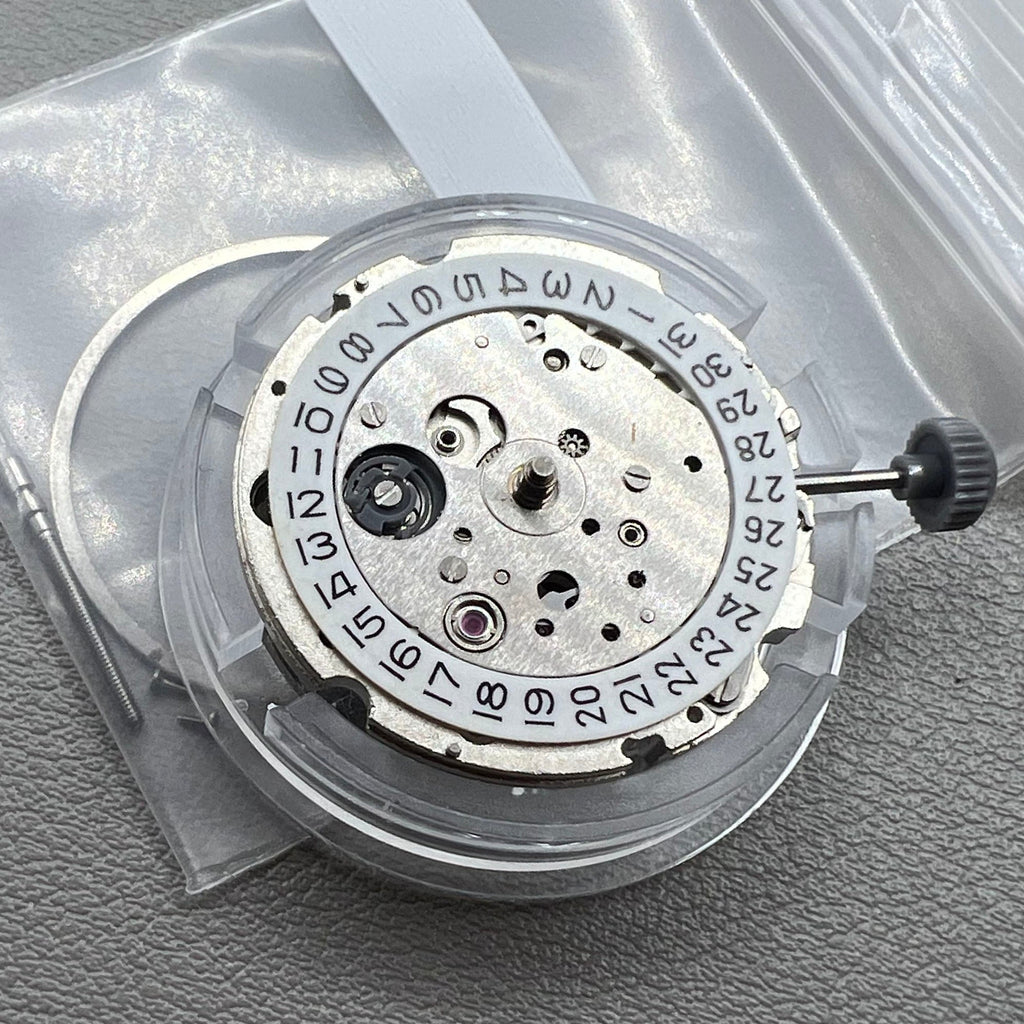 Japan Miyota 8218 Automatic Mechanical Movement Date@9 2 Hands