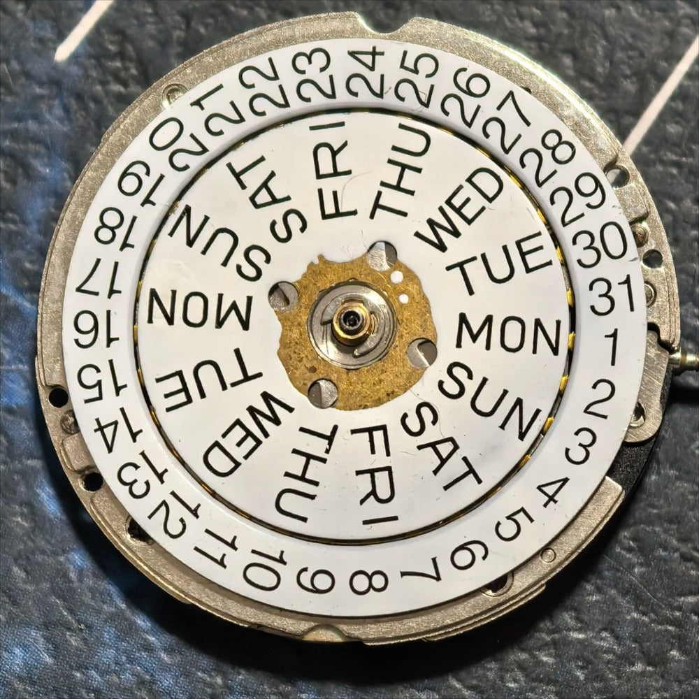 Swiss Made ISA 1198 Quartz Movement 3 Hands English Disk Day Date Watch Part