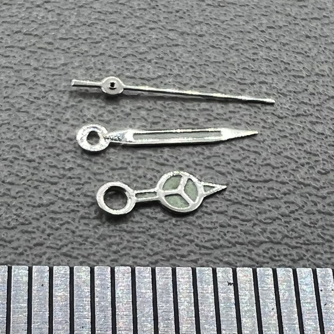 2 Sets Silver Trim Green Luminous Watch Hands for Miyota 1M12 Movement