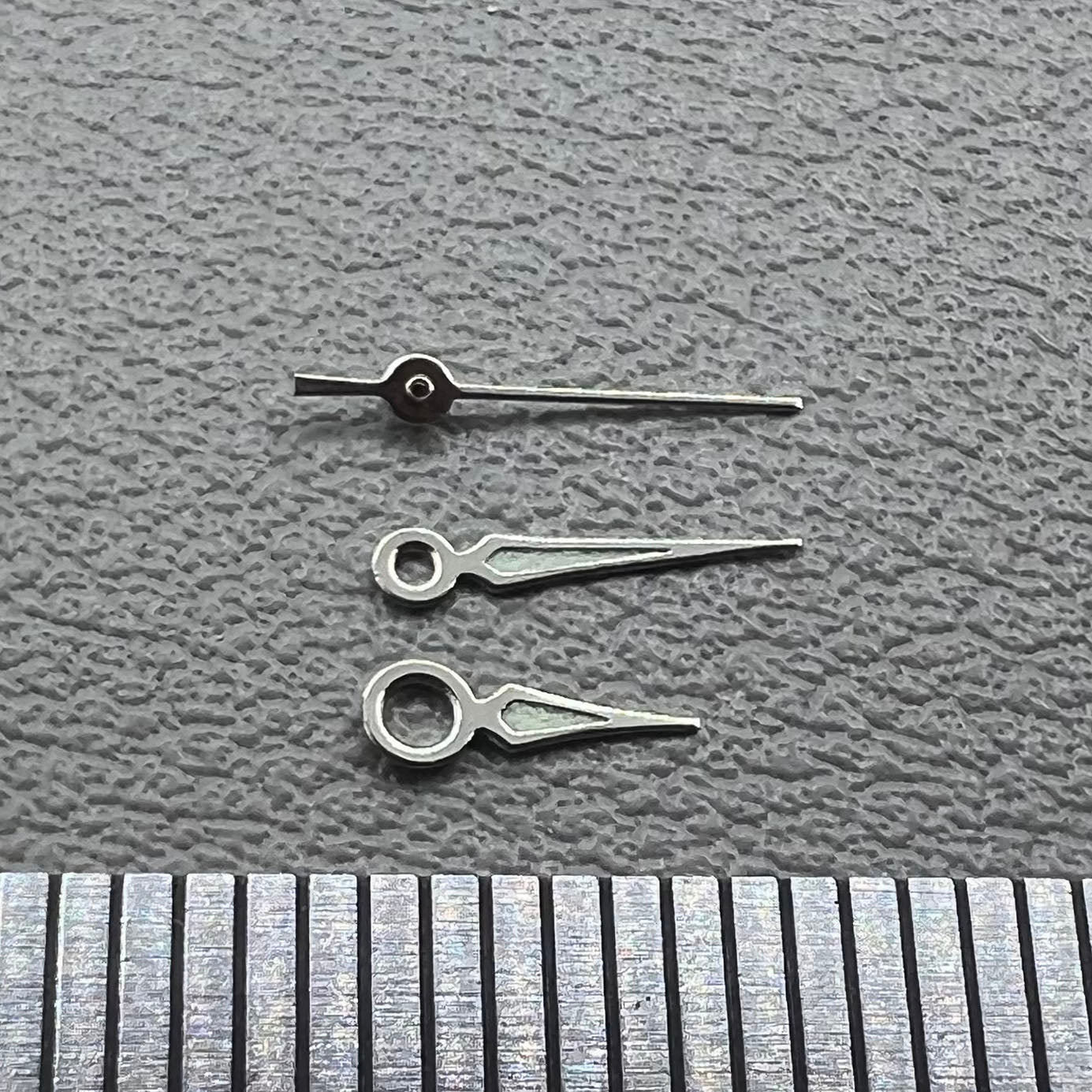 2 Sets/Pack Luminous Set of Watch Hands for Miyota 2035 Movement NO.41
