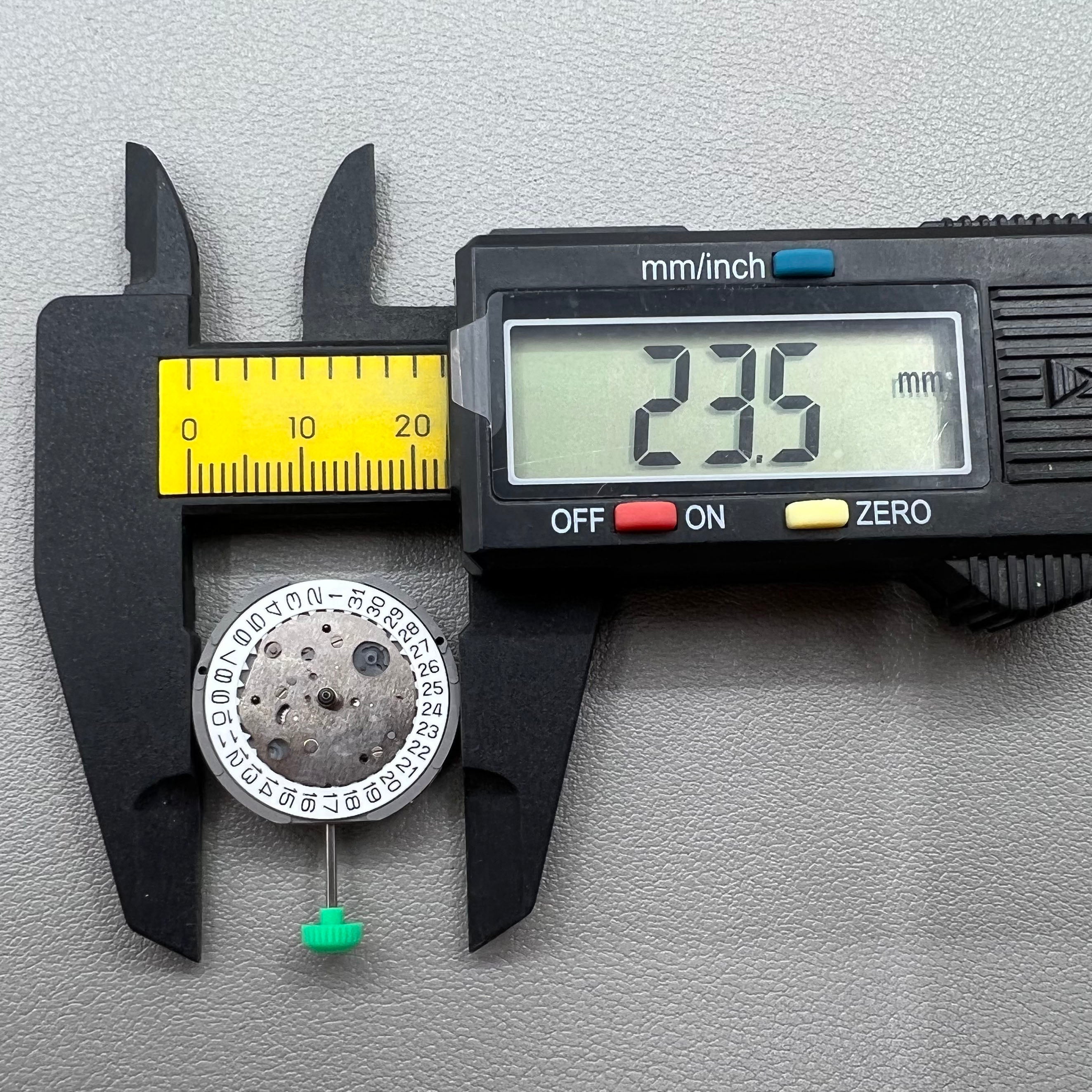 Japan Miyota FS16 Quartz Movement Date@3 Single Calendar