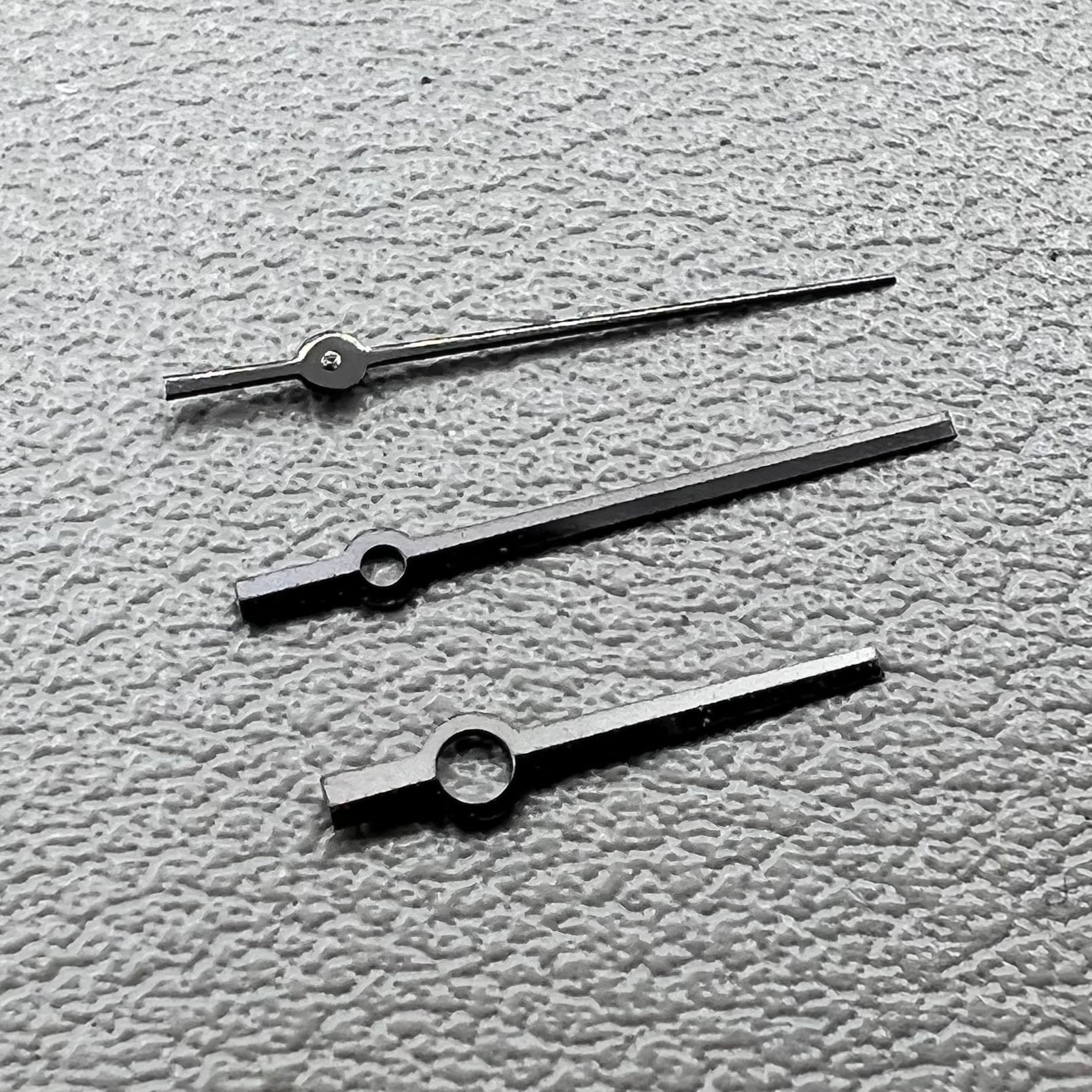 2 Sets Modified 12.5mm Black Square Pointed No Lume Hands for NH35/36 NH38 NH72
