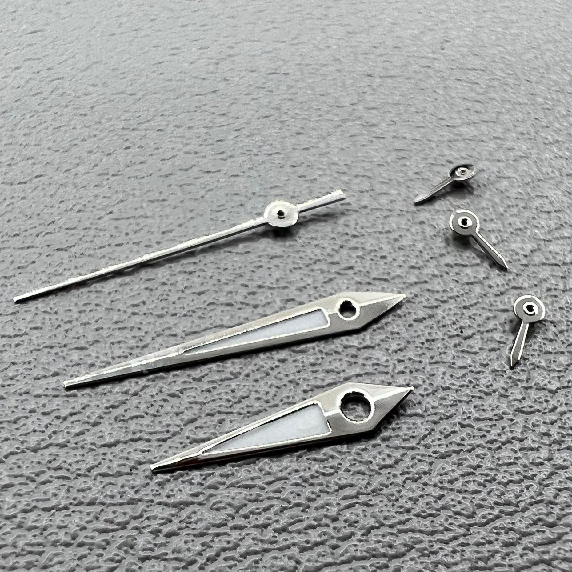 2 Sets Arrow Shape Green Lume Silver Trim Hands for VX3J/VX9J/VX7J/VX3N/VX9N