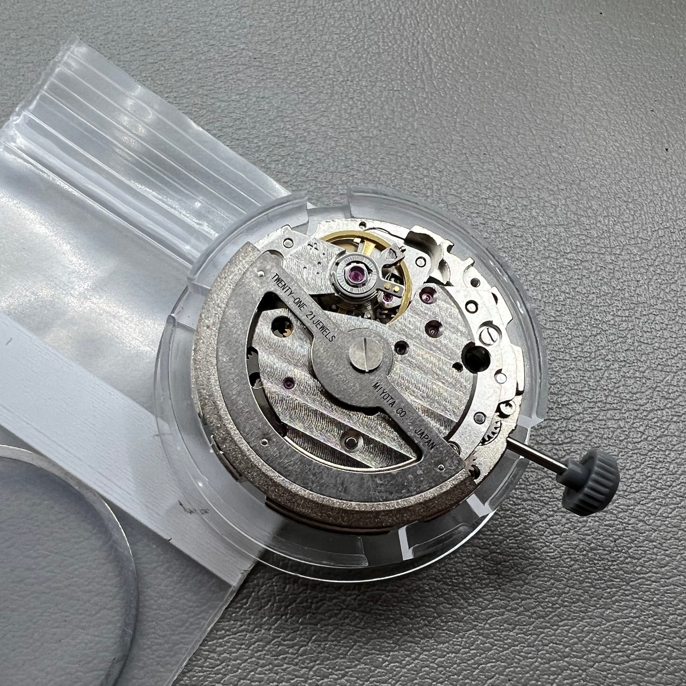 Japan Miyota 8218 Automatic Mechanical Movement Date@9 2 Hands