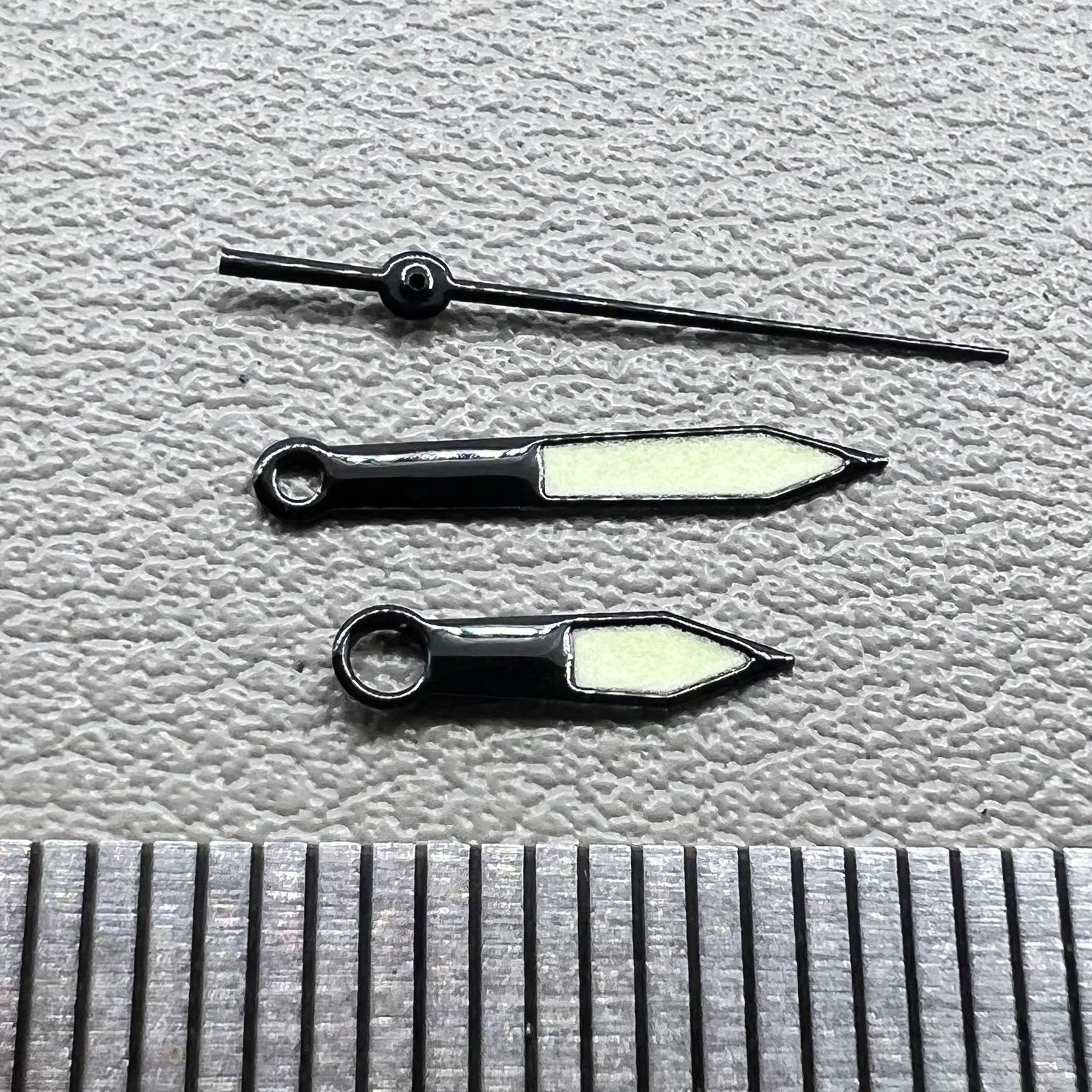Black Trim Green Lume Hands Set for Miyota 8215 8205 ETA 2824 2836 NH35 NH36