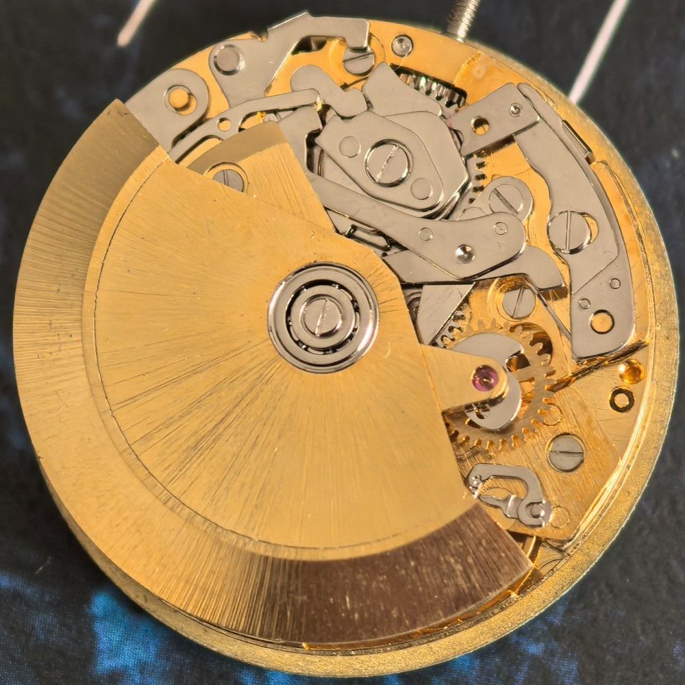 Chinese Dandong 7750 Mechanical Movement Frequency 21600 Small Second At 9