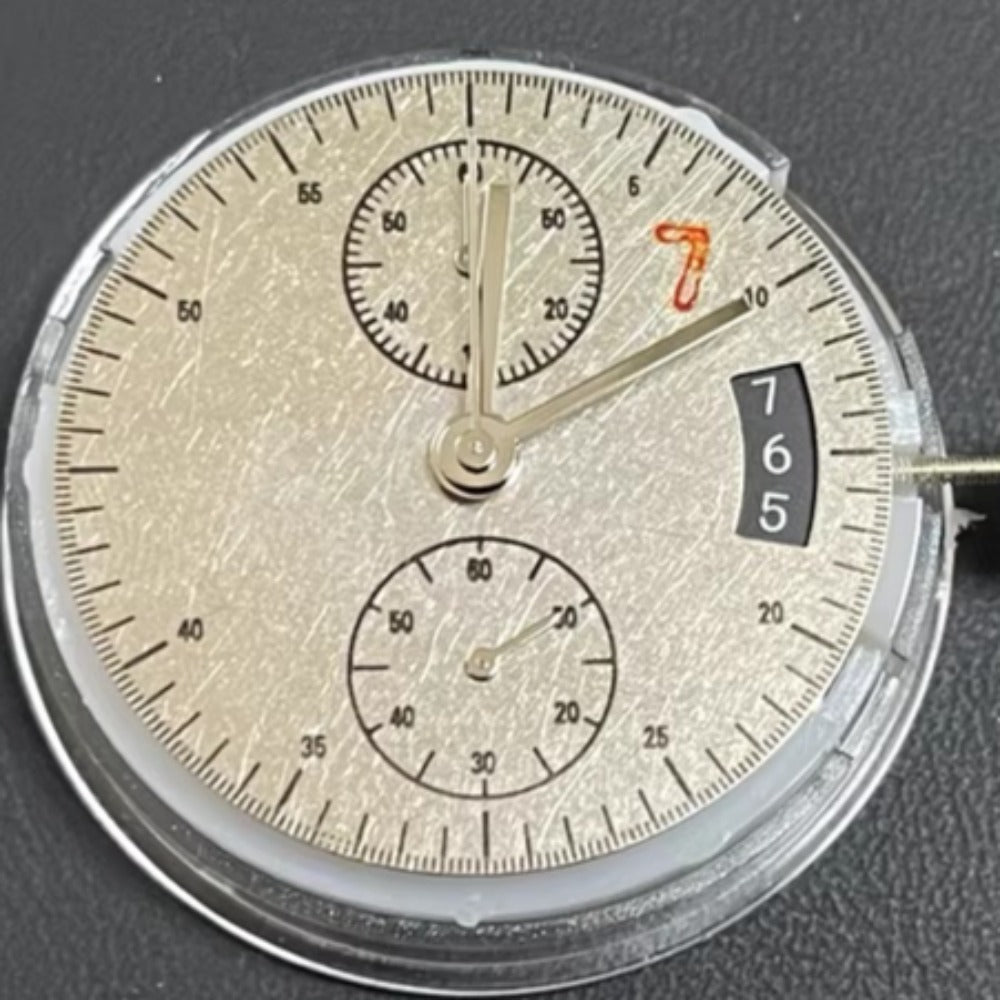 China Made 7750 Mechanical Movement SL4629 Small Second At 6 Black Disk